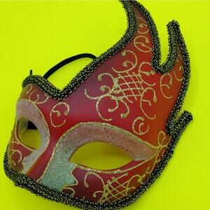 Mardi Gras Mask